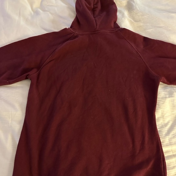 The North Face large burgundy hoodie. - Picture 12 of 15